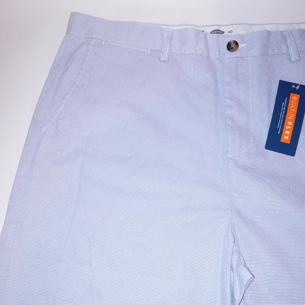 Old Navy Mens Shorts - Picture 3 of 8